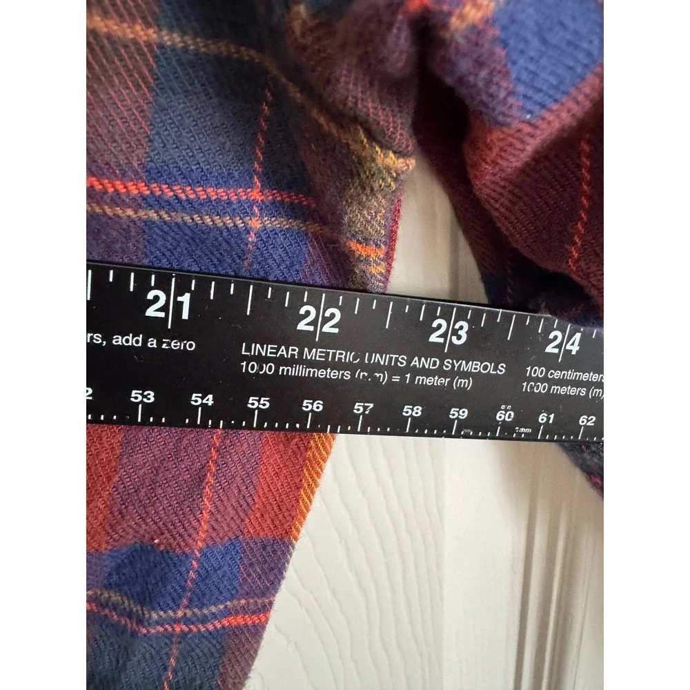 Willis & Geiger‎ Flannel Shirt Mens Medium Plaid Elbow Patch Outdoor Heritage